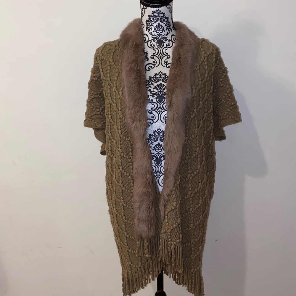 NWT!Love Token Tan Cable Knit Cardigan Real Rabbit Fur Trim One Size Fits All